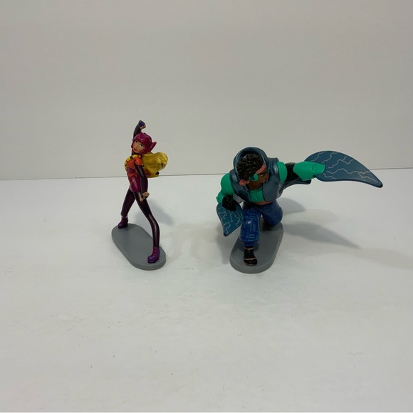 Lot of 2 Disney Big Hero 6 PVC Figures Honey Lemon & Wasabi Cake Topper Toys - Picture 2 of 5